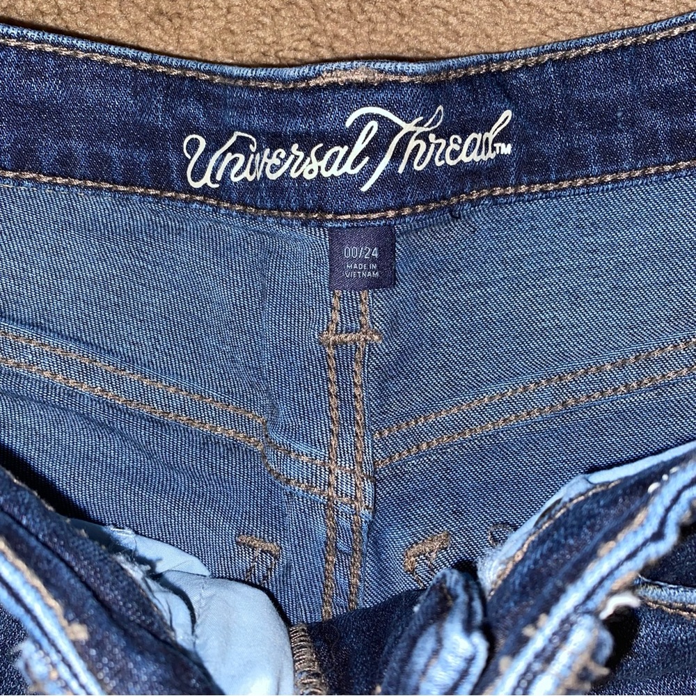 Universal Thread Jeans - Picture 6 of 7